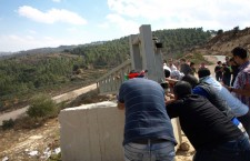 (ESP) 6 octubre 2013: La octava Conferencia de Bil’in refuerza la resistencia noviolenta palestina