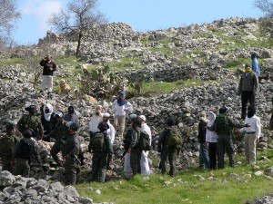 Settlers and Israeli forces at al-Manatir (Photo by Katie W.)